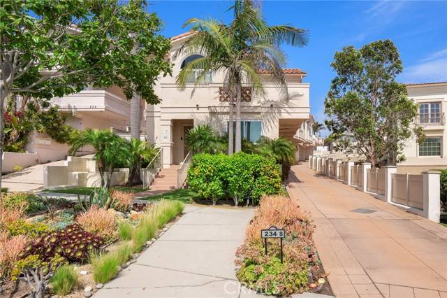 Redondo Beach, CA 90277,234 S Guadalupe Avenue #E
