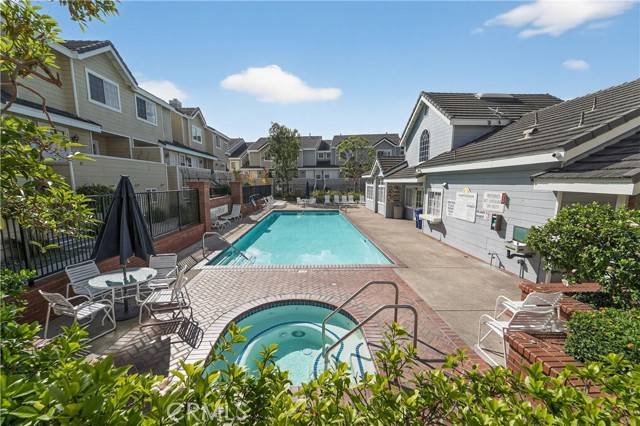 Torrance, CA 90503,2800 Plaza Del Amo #28