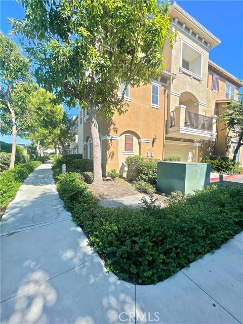 Stanton, CA 90680,11300 Piero