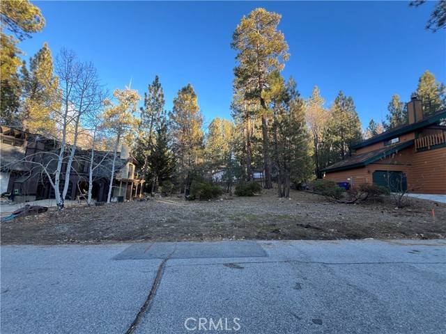 Big Bear Lake, CA 92315,671 St Moritz Drive