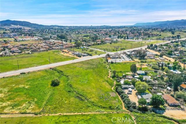 Wildomar, CA 92595,0 Mission Trail