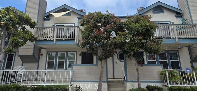 Long Beach, CA 90802,533 Walnut Avenue #18