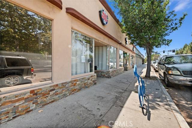 Long Beach, CA 90810,2070 Santa Fe Avenue