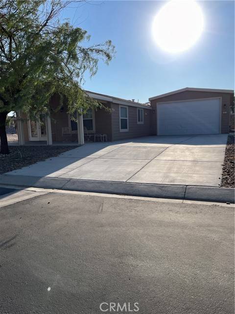 Needles, CA 92363,12600 Havasu Lake Road #57