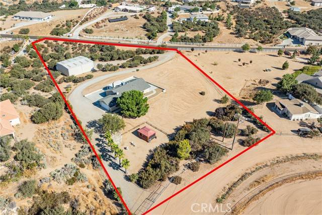 Oak Hills, CA 92344,10278 Clover Drive