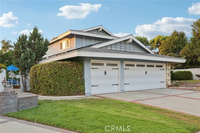 Brea, CA 92823,393 Etna Cir