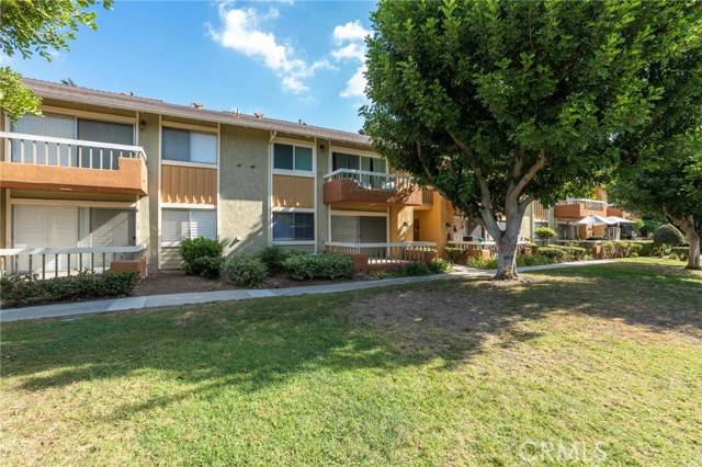 Whittier, CA 90603,16040 Leffingwell Road #111