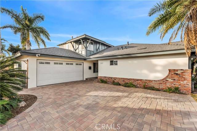 Huntington Beach, CA 92647,16821 Montclair Lane