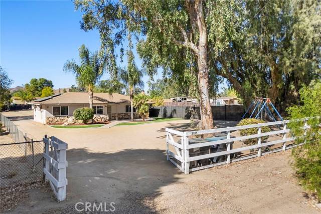 Menifee, CA 92584,31135 Murrieta Road