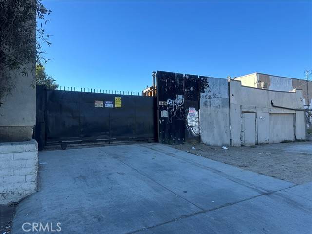 Los Angeles, CA 90061,12411 Avalon Boulevard