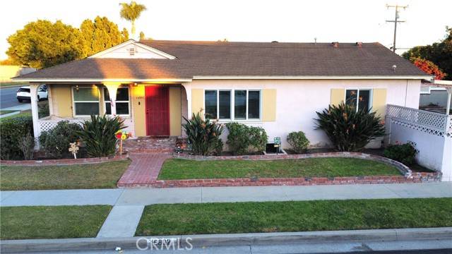 Bellflower, CA 90706,16802 Virginia Avenue