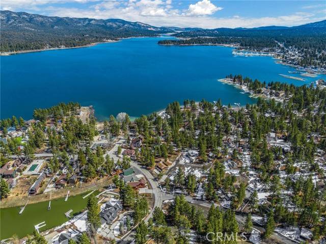 Big Bear Lake, CA 92315,307 Arroyo Drive