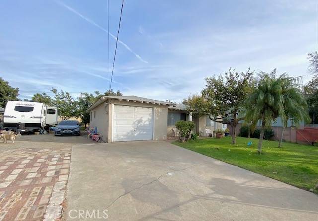 Santa Ana, CA 92703,523 Fairlawn