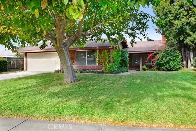 Riverside, CA 92506,6957 Manhattan Drive