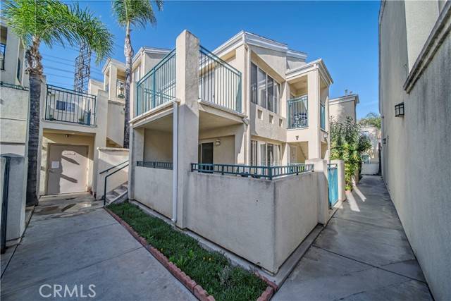 Bell Gardens, CA 90201,6358 Gage Avenue #108