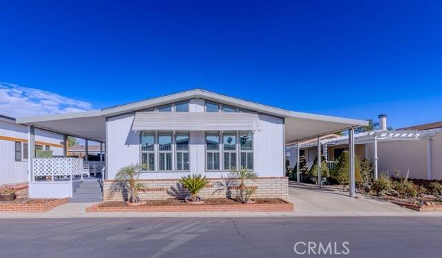 Corona, CA 92881,1550 Rimpau Avenue #99