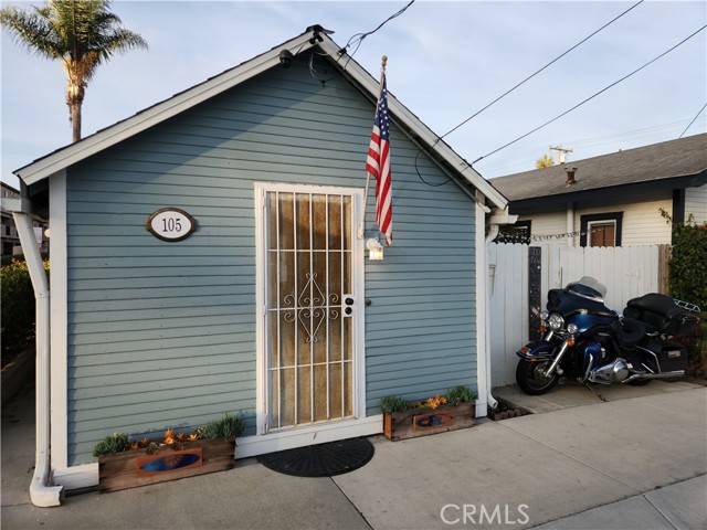 Huntington Beach, CA 92648,105 Acacia Avenue