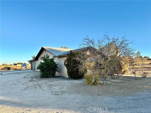 Phelan, CA 92371,10971 Monte Vista Road