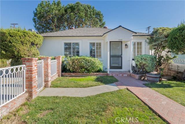 Burbank, CA 91506,1340 N Lamer Street