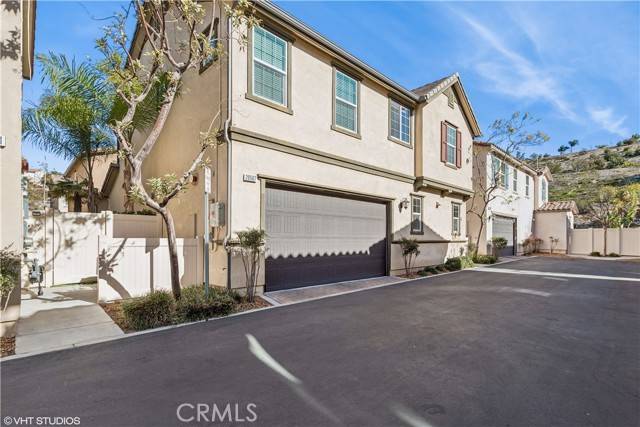 Saugus (santa Clarita), CA 91350,20507 Sugarberry Court