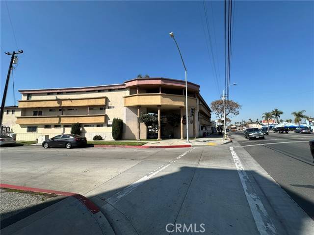 Lynwood, CA 90262,10355 Long Beach Boulevard