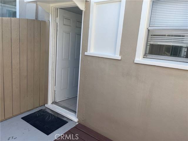 Manhattan Beach, CA 90266,409 16th Street