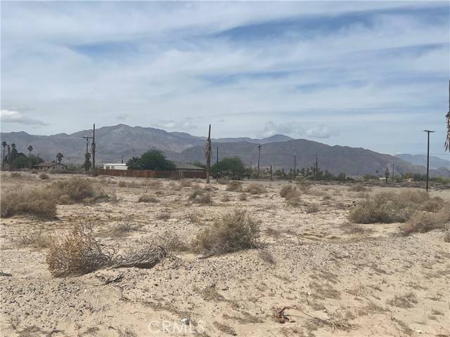 Thermal, CA 92274,1325 Leeward Avenue