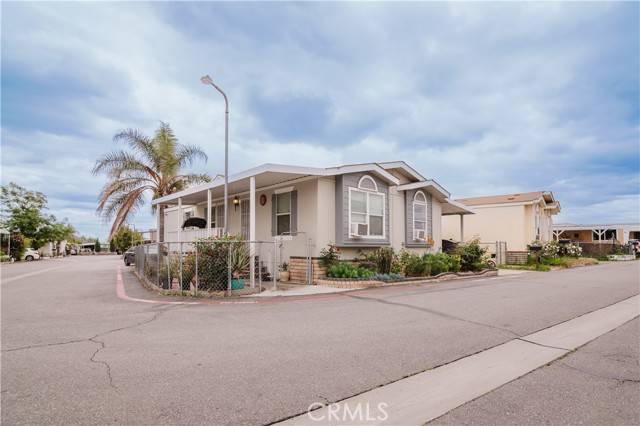 Rialto, CA 92376,250 N Linden Avenue #57