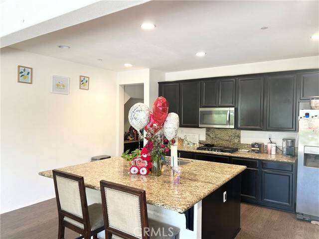 Fontana, CA 92336,6974 Canterra Way