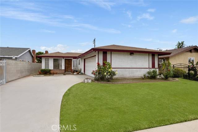 Compton, CA 90222,1710 W 133rd Street