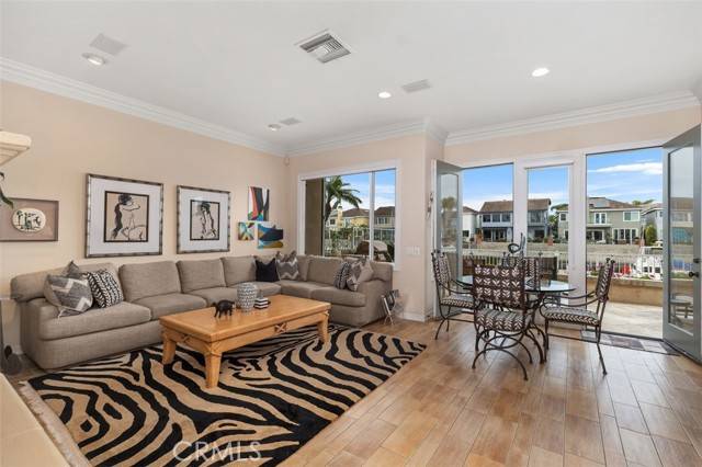 Long Beach, CA 90803,354 Salta Verde Point