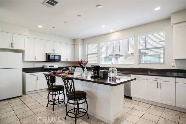 La Habra, CA 90631,1807 Alta Street