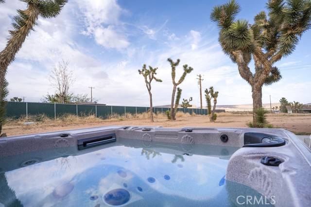 Pioneertown, CA 92268,2995 Ox Yoke