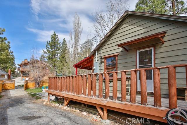 Big Bear Lake, CA 92315,542 Highland Road