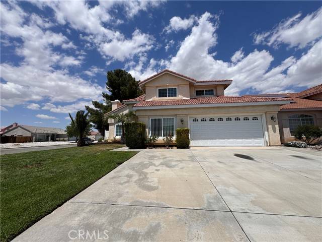 Victorville, CA 92392,13208 Berkeley Lane