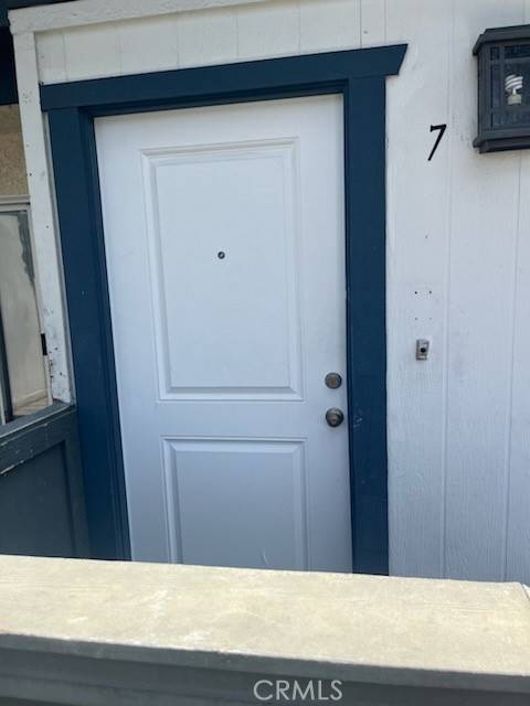 Los Angeles, CA 91356,18550 Hatteras Street #7