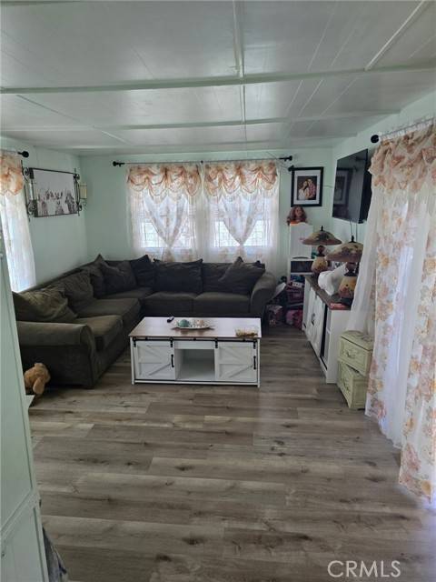 Pomona, CA 91767,402 Foothill