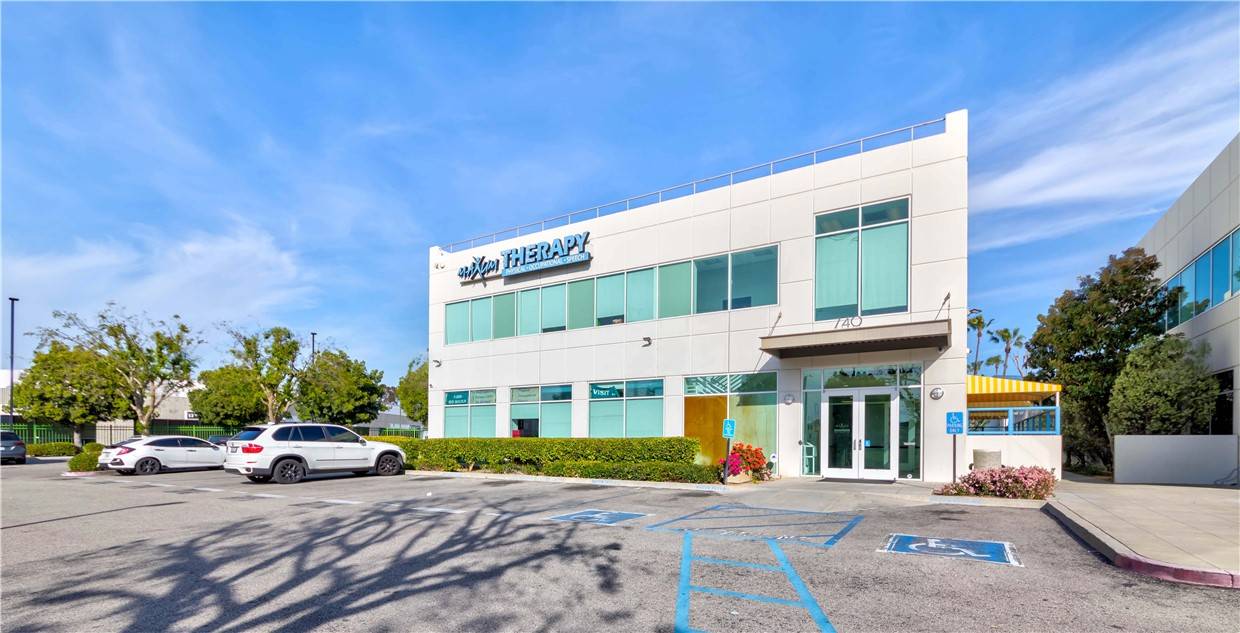 Placentia, CA 92870,740 S Placentia Avenue