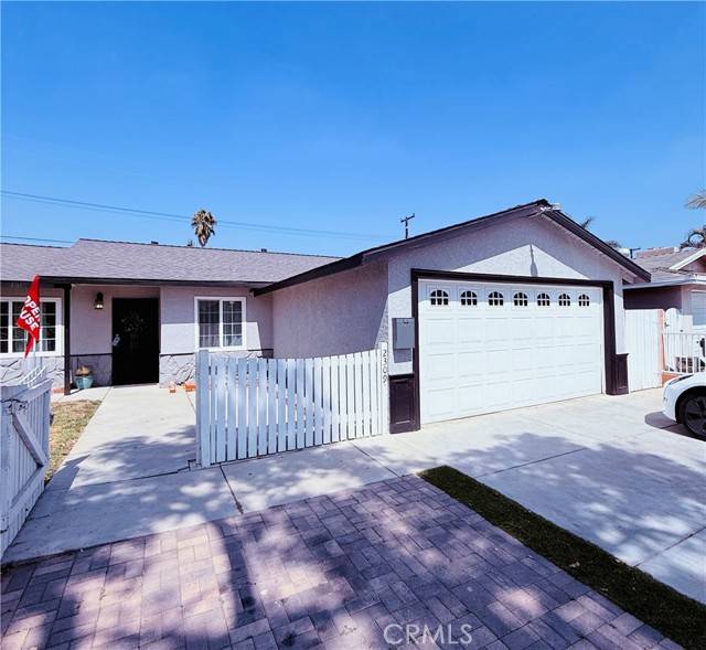Santa Ana, CA 92704,2309 W Anahurst Place