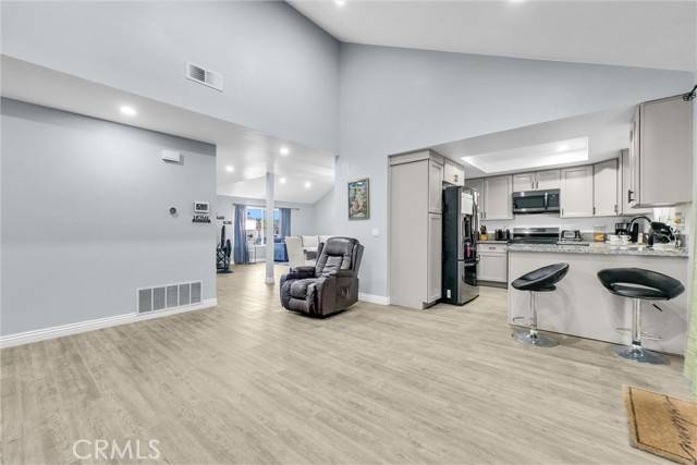 Rialto, CA 92376,1264 N Mulberry Avenue