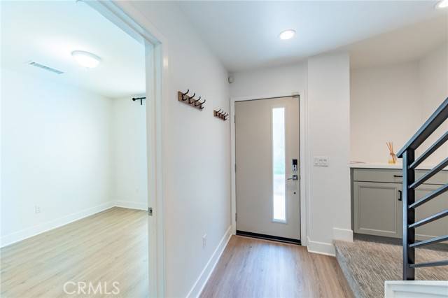 Toluca Lake (los Angeles), CA 91602,10736 Bloomfield Street