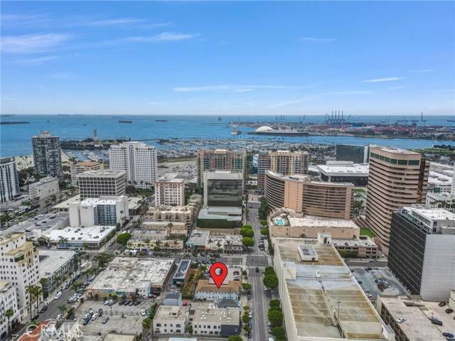 Long Beach, CA 90802,122 Elm Avenue #11