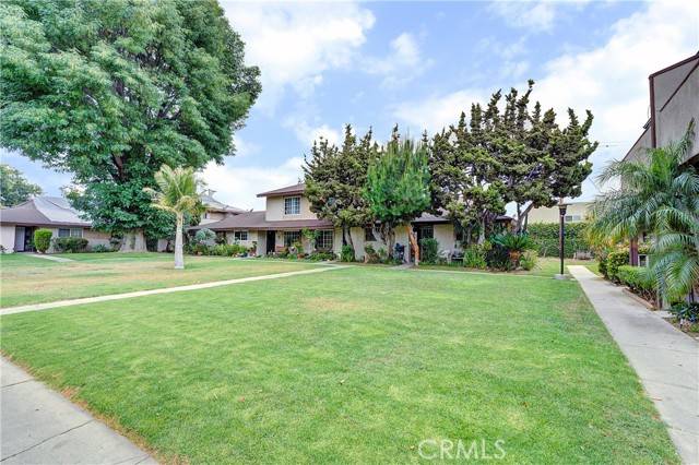 Santa Ana, CA 92701,521 S Lyon Street #37