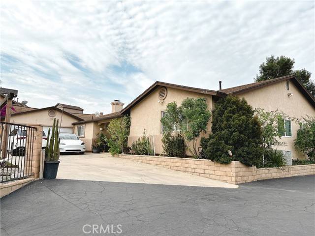 Corona, CA 92881,7233 Bel Air Street