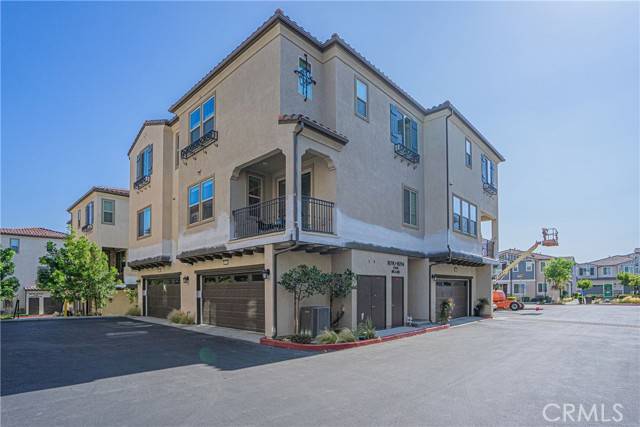 Yorba Linda, CA 92886,18292 Iris Lane