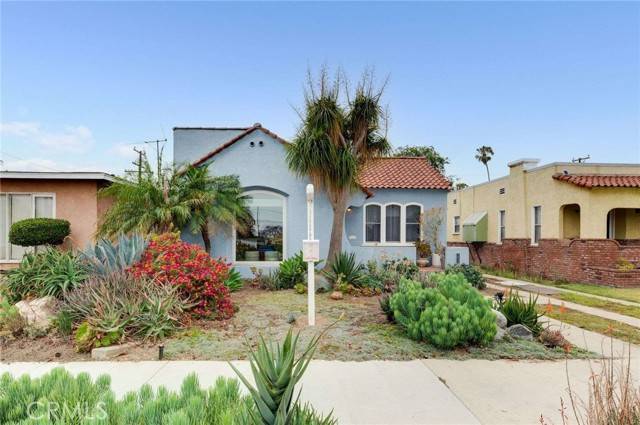 Long Beach, CA 90805,5855 Lemon Avenue