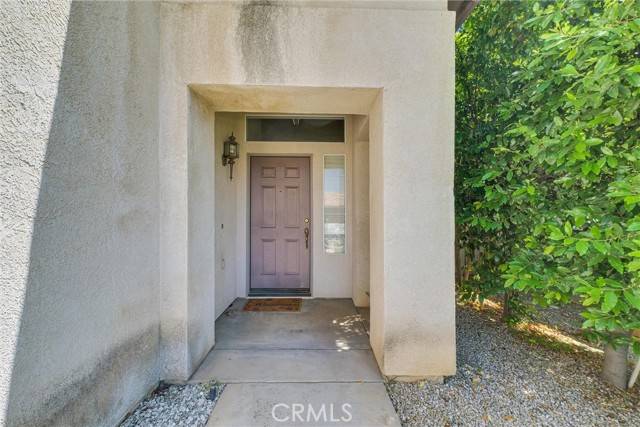 Fontana, CA 92337,16737 Windcrest Dr