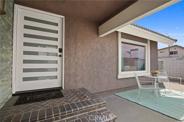 Harbor City (los Angeles), CA 90710,1107 Woodbury Drive