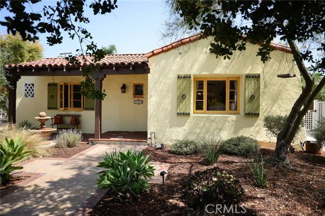 Santa Ana, CA 92706,413 W Santa Clara Avenue