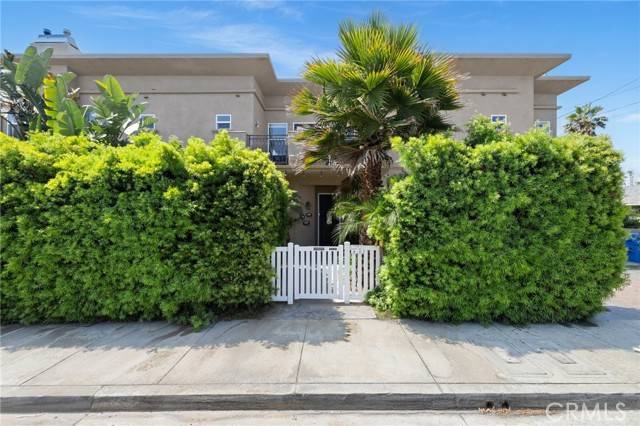 Redondo Beach, CA 90278,2620 Huntington Lane
